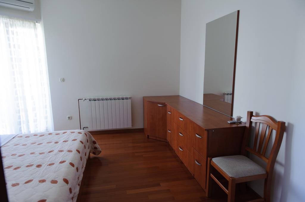 Zaratina Apartment *