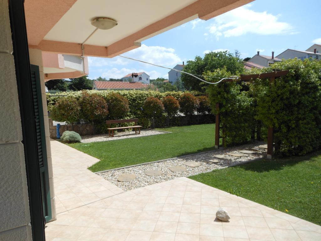 Zaratina Apartment