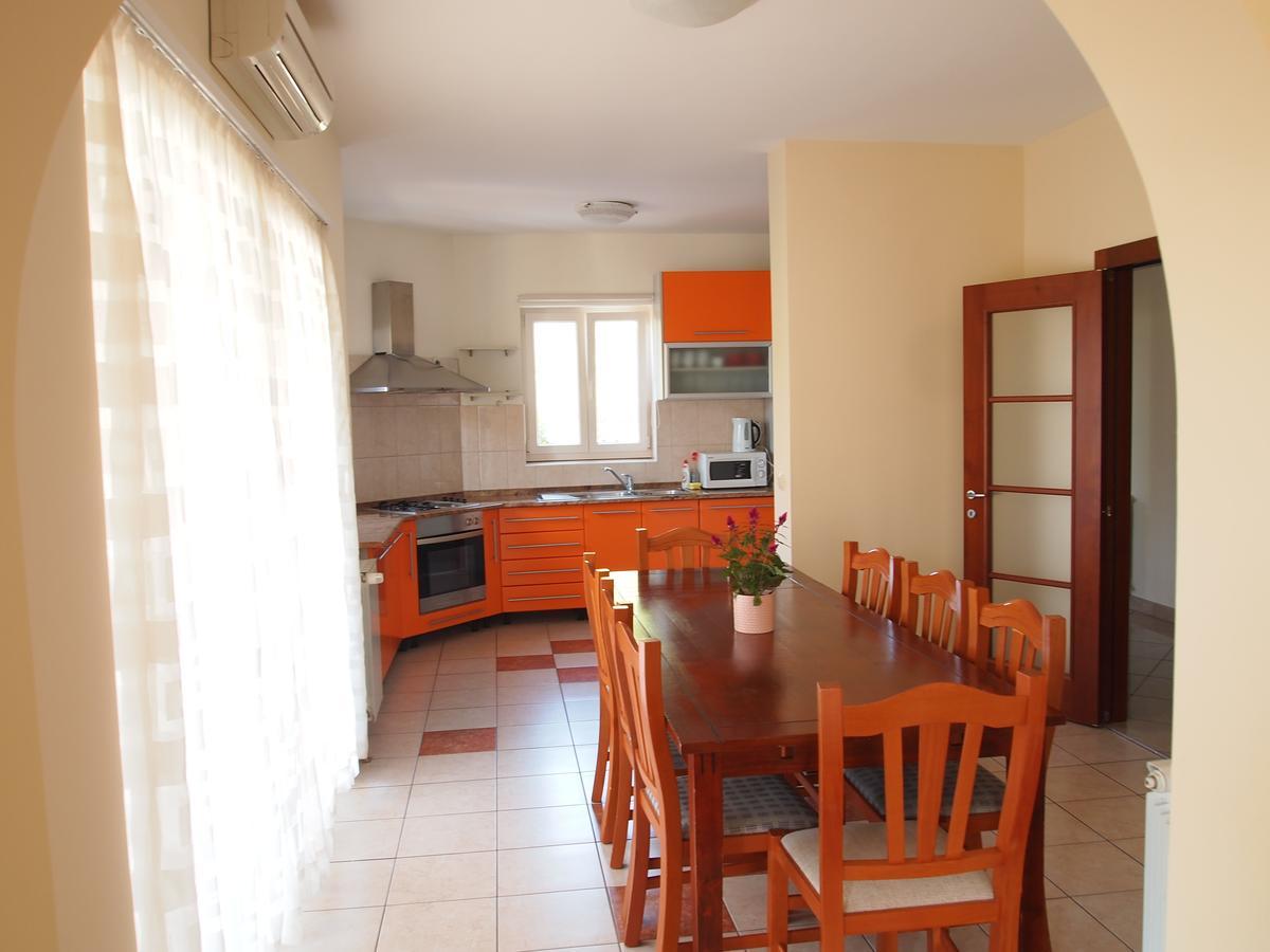 Apartment Zaratina