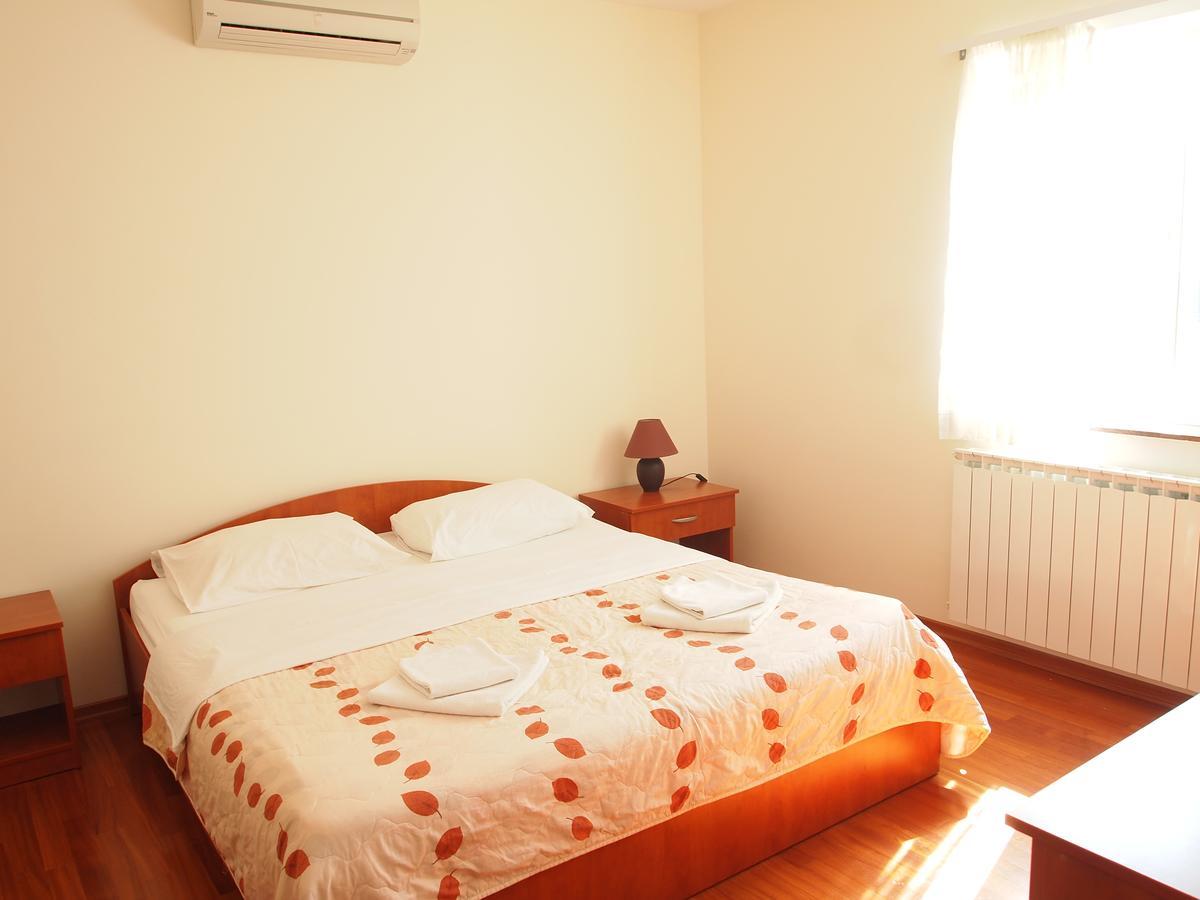 Apartment Zaratina *